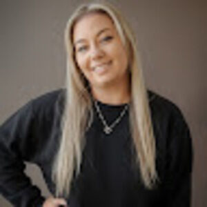 Meet your Posher, Stephanie